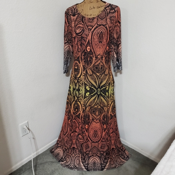 R & B Collection Dresses & Skirts - R & B Collection•Abstract multicolored maxi•sz.L